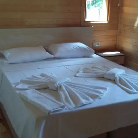 キャンプ場 Maji Village Çıralı